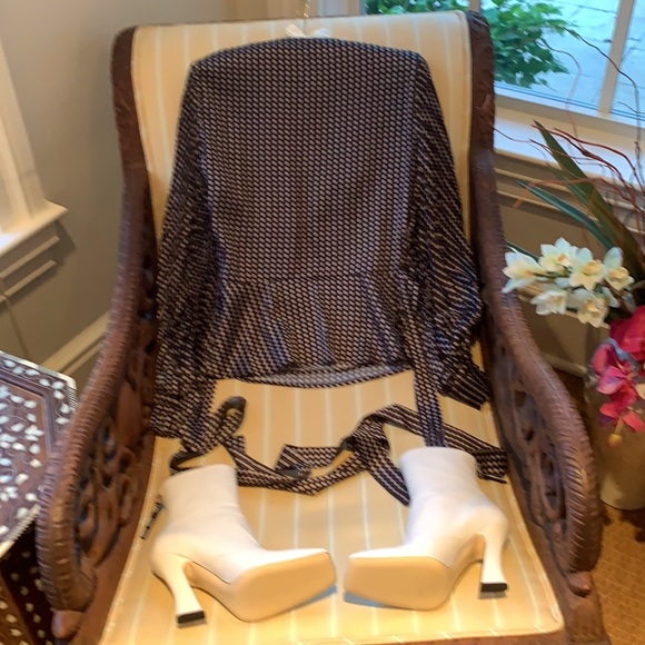 INTERMIX JENNA WRAP DUCHESS SATIN TOP IN MULTI - Picture 14 of 16